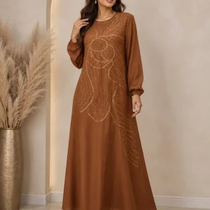 عبای زنانه قهوهای مدل نگیندوزی گلدار - Image 2