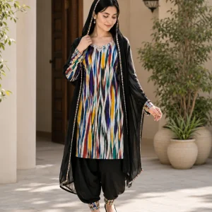 ست زنانه سه تکه مدل رنگی با شال سیاه - Image 3