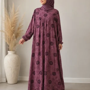 لباس بلند گلابی گلدار زنانه مدل پوشیده - Image 2